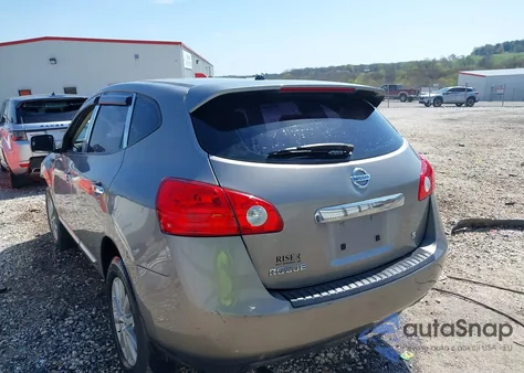 2011 Nissan Rogue S z USA, uszkodzony, nr VIN JN8AS5MT8BW173513